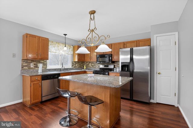 226 FINCH WAY, Newark, DE 19702