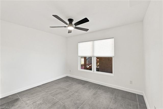 16881 Davis RD 313, Fort Myers, FL 33908