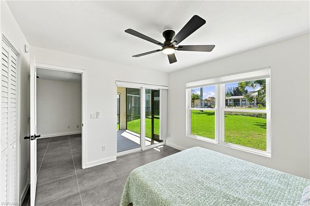 16881 Davis RD 313, Fort Myers, FL 33908