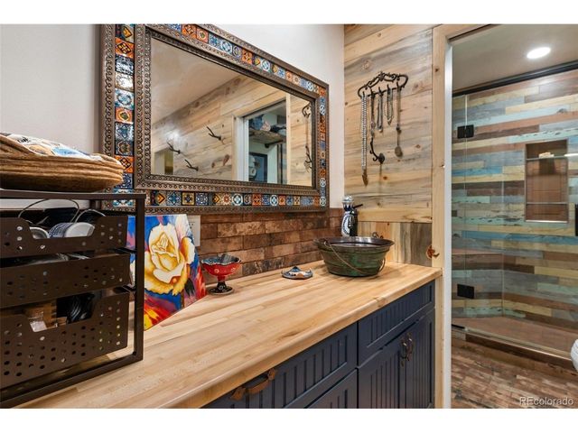 105 Piney Point Ln, Woodland Park, CO 80863