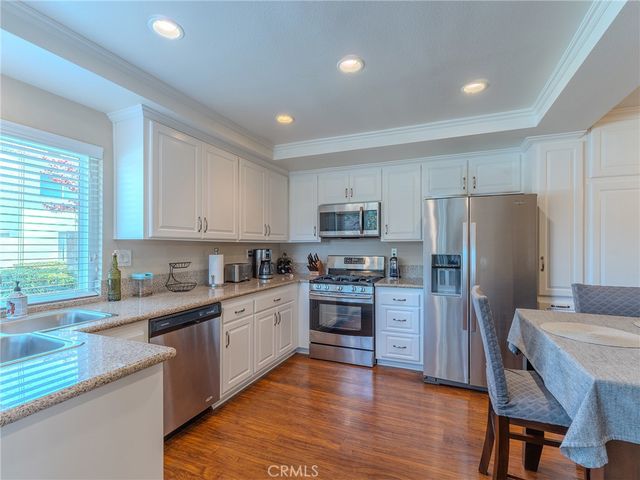 11389 Nayshon Court, Cypress, CA 90630