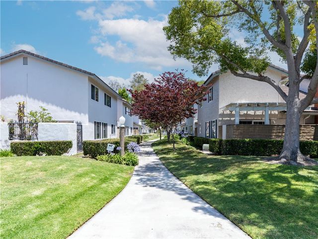 11389 Nayshon Court, Cypress, CA 90630