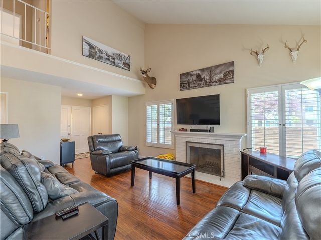 11389 Nayshon Court, Cypress, CA 90630