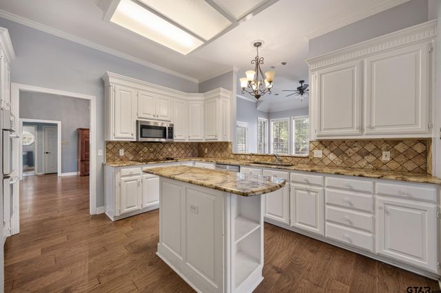 3506 Woods Blvd, Tyler, TX 75707