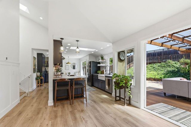 292 Falcato Drive, Milpitas, CA 95035