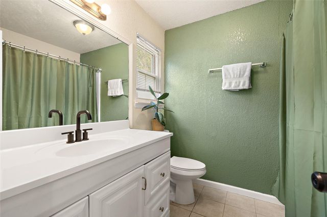 809 Windsor RD, Round Rock, TX 78664