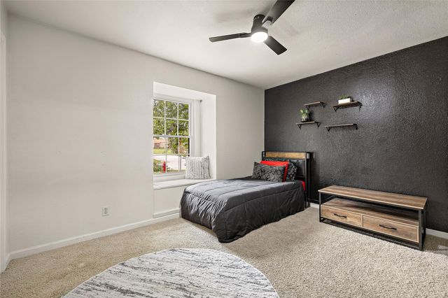 809 Windsor RD, Round Rock, TX 78664