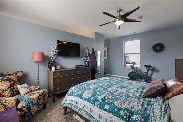 3713 Grand Boulevard 10, Brookfield, IL 60513