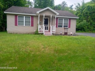 2 Cherry Street, Lake George, NY 12845