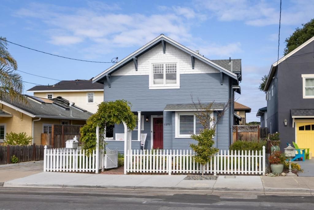 1271 Fourth Street, Monterey, CA 93940
