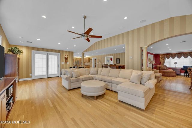 155 Meadow Road, Clark, NJ 07066