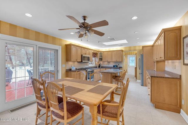 155 Meadow Road, Clark, NJ 07066