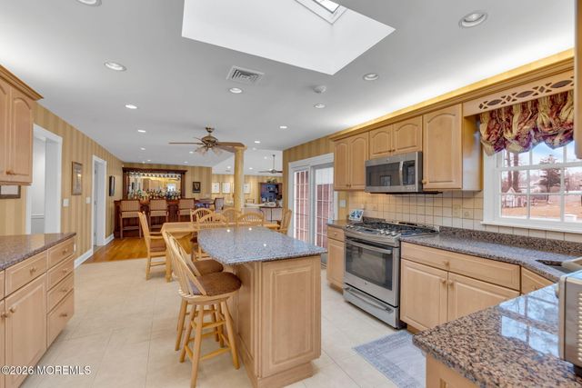 155 Meadow Road, Clark, NJ 07066