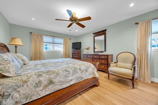 155 Meadow Road, Clark, NJ 07066