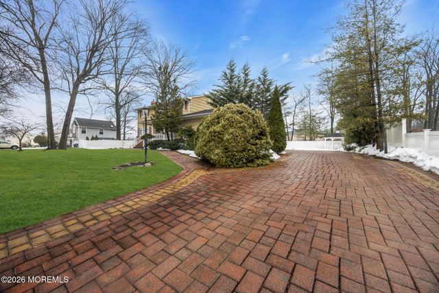 155 Meadow Road, Clark, NJ 07066