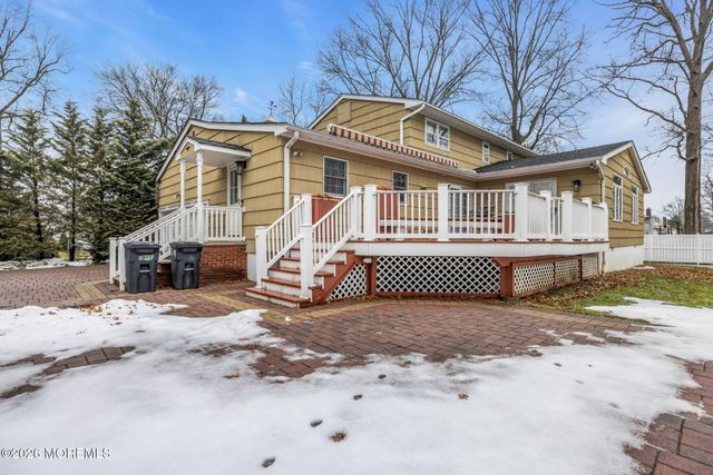 155 Meadow Road, Clark, NJ 07066