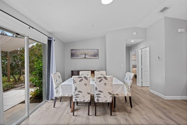 17830 49th Street N, Loxahatchee, FL 33470