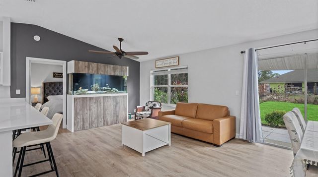 17830 49th Street N, Loxahatchee, FL 33470