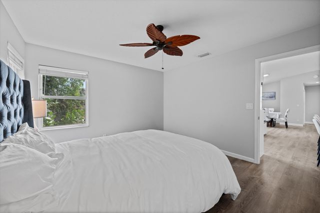 17830 49th Street N, Loxahatchee, FL 33470