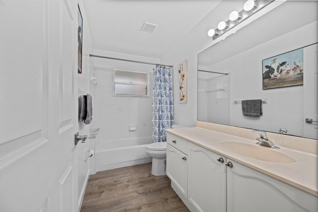 17830 49th Street N, Loxahatchee, FL 33470