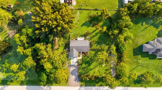 17830 49th Street N, Loxahatchee, FL 33470