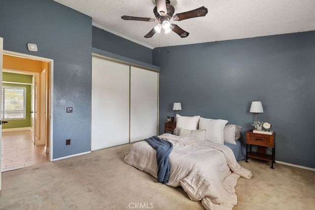 2569 W Plaza Serena Drive, Rialto, CA 92377