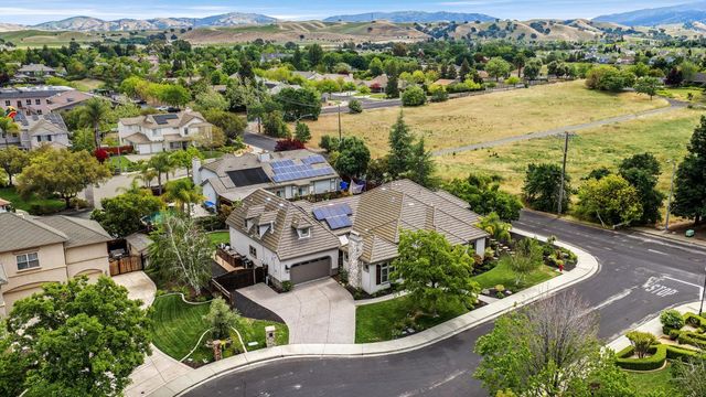 2188 Mclean Place, Livermore, CA 94550