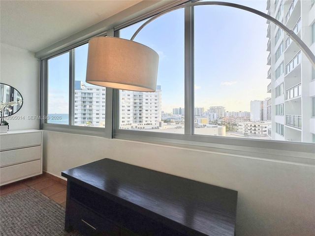 7135 COLLINS AVE 811, Miami Beach, FL 33141