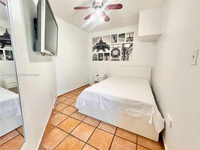 7135 COLLINS AVE 811, Miami Beach, FL 33141