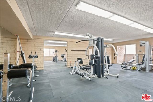 2501 W Redondo Beach Boulevard 324, Gardena, CA 90249