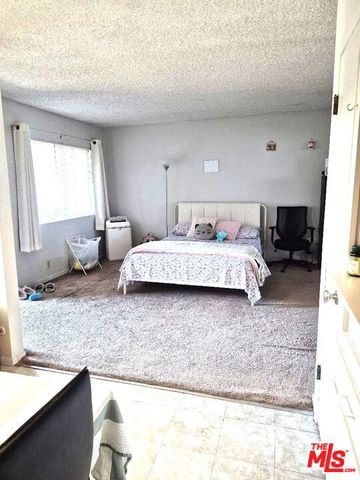 2501 W Redondo Beach Boulevard 324, Gardena, CA 90249