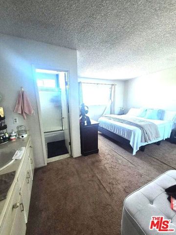 2501 W Redondo Beach Boulevard 324, Gardena, CA 90249