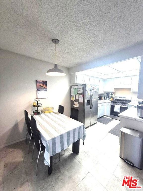 2501 W Redondo Beach Boulevard 324, Gardena, CA 90249