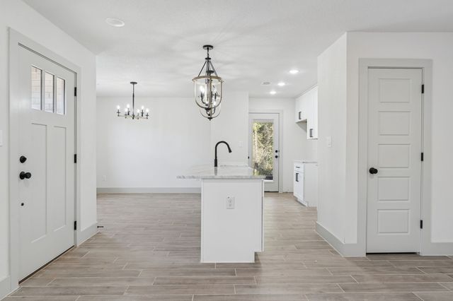 5637 Mesa Loop, Granbury, TX 76048