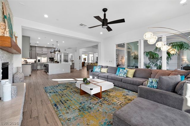 1328 Enchanted River Drive, Henderson, NV 89012