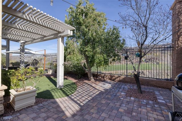 1328 Enchanted River Drive, Henderson, NV 89012