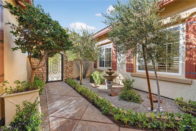 1328 Enchanted River Drive, Henderson, NV 89012