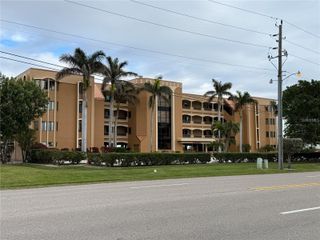 1601 PARK BEACH CIRCLE 125/11, Punta Gorda, FL 33950