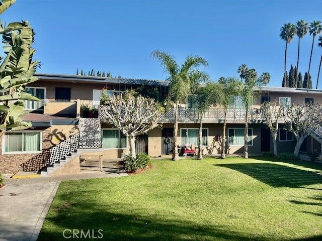 1820 W Sallie 6, Anaheim, CA 92804