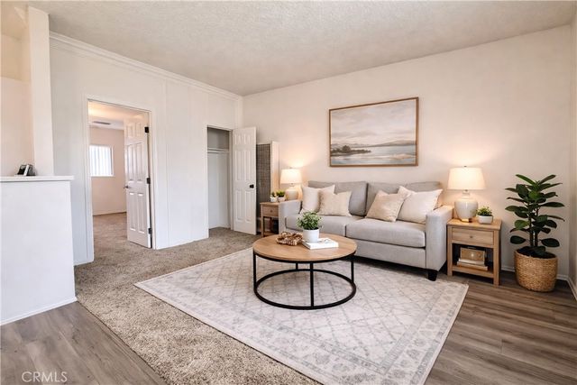 1820 W Sallie 6, Anaheim, CA 92804