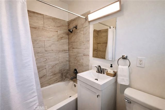 1820 W Sallie 6, Anaheim, CA 92804