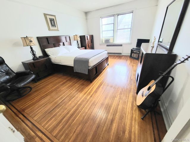 35-40 82nd Street 4C, Jackson Heights, NY 11372
