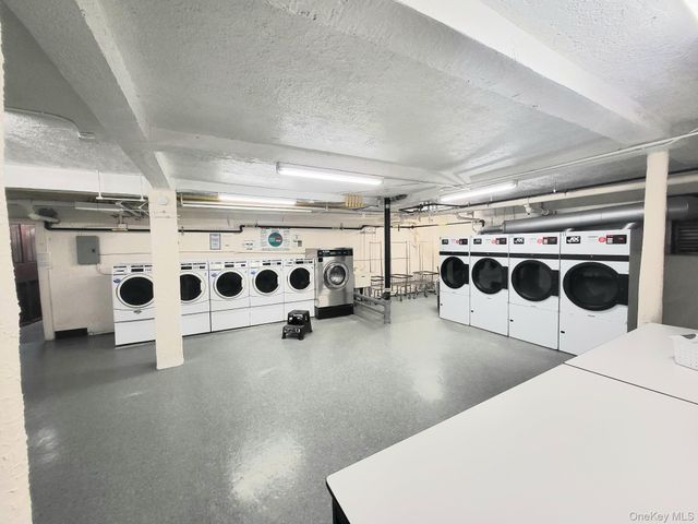 35-40 82nd Street 4C, Jackson Heights, NY 11372