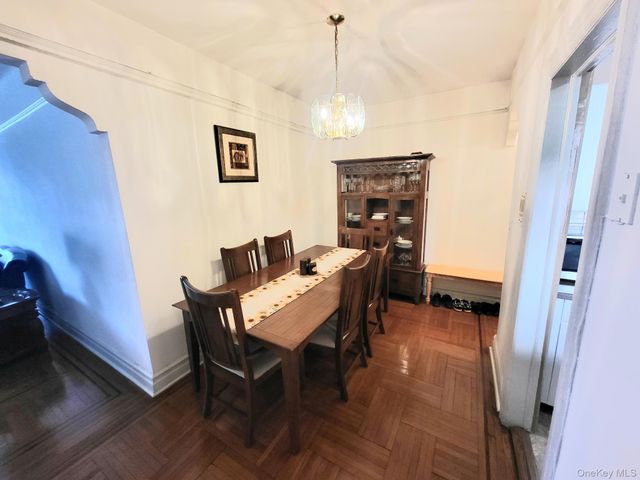 35-40 82nd Street 4C, Jackson Heights, NY 11372