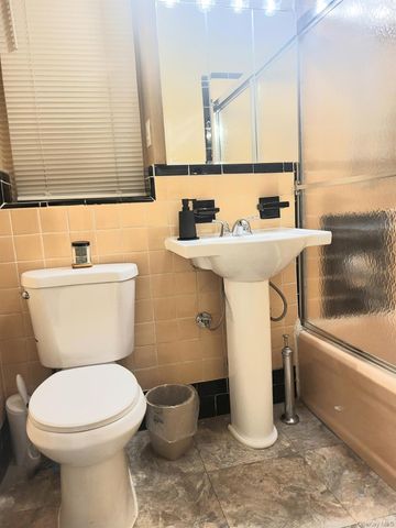 35-40 82nd Street 4C, Jackson Heights, NY 11372