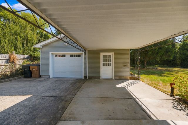 4716 Abbay Dr, Nashville, TN 37211