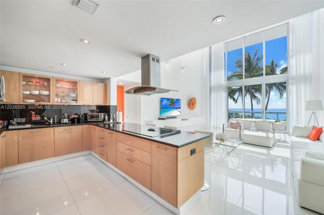 6899 Collins Avenue 204, Miami Beach, FL 33141