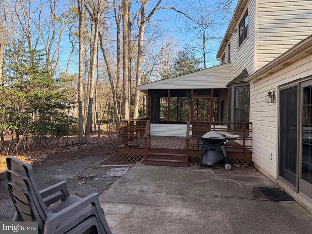 11 FOXWOOD LN, Medford, NJ 08055