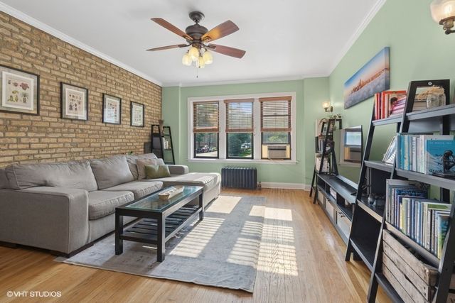4956 N Winchester Avenue 1, Chicago, IL 60640