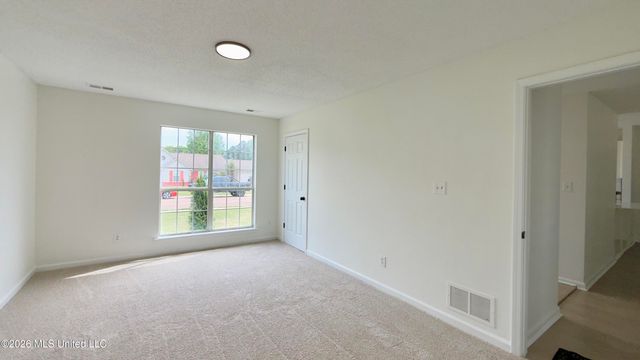 4394 Shadow Ridge Drive, Horn Lake, MS 38637